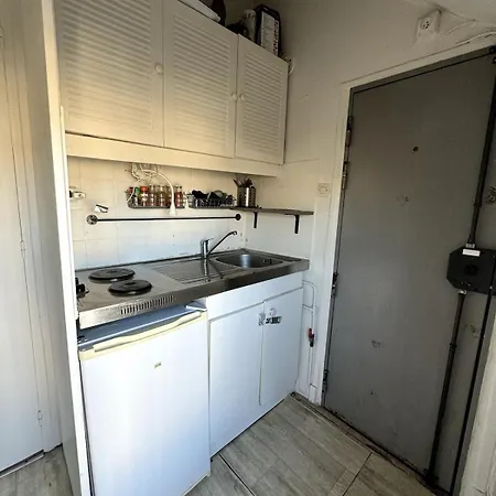 En Plein Coeur Du Marais Апартаменты Париж